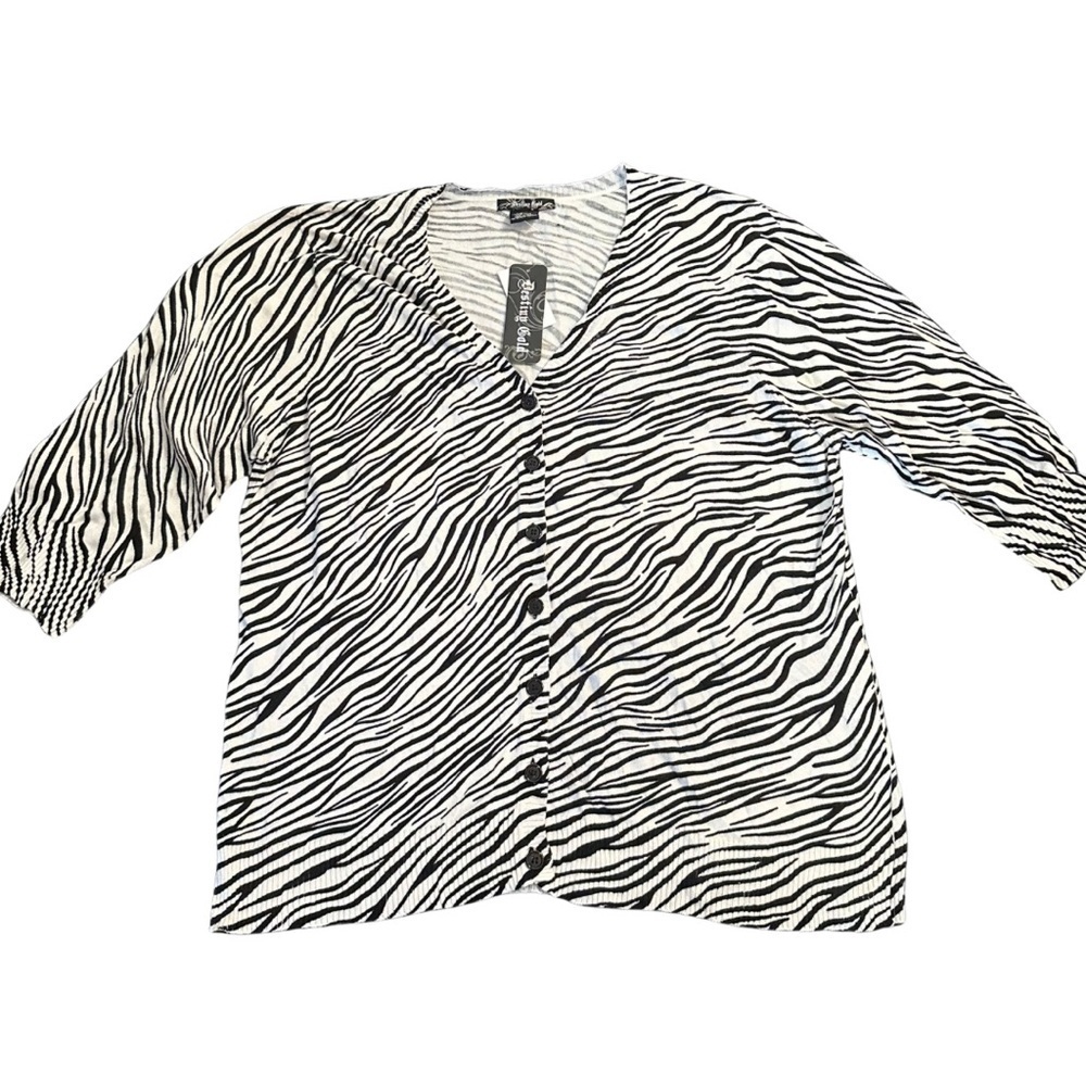 Deb Shops‎ Plus Size Zebra Print Button Front Top 3X NWT